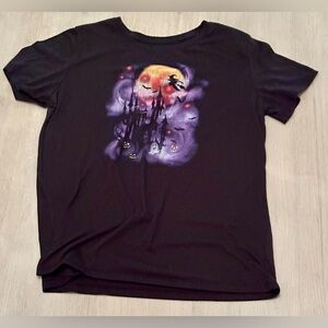 Cute Halloween Graphic Tee, Size Large, Black Haunted House & Witch Design
